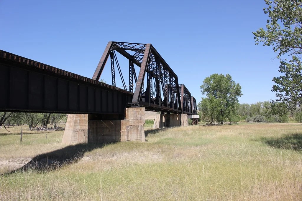 Abandoned Cheyenne River Bridge